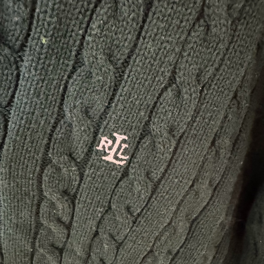 💚 Lauren Ralph Lauren Forest Green Cable-Knit V-Neck Women’s Sweater 💚 - Picture 10 of 10